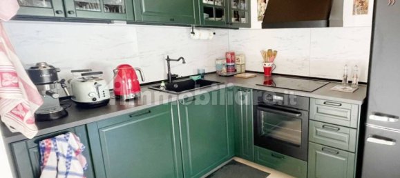 2 Schlafzimmer Wohnung in Sirmione, Italy, Nr. 87727 32