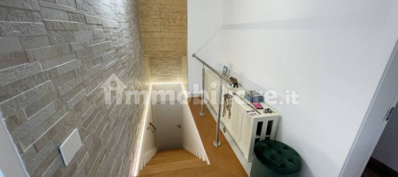 2 Schlafzimmer Wohnung in Sirmione, Italy, Nr. 87727 33