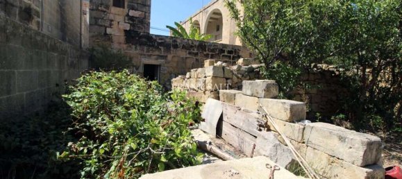 Таунхаус с 4 спальнями в Шеукия, Мальта № 535 5