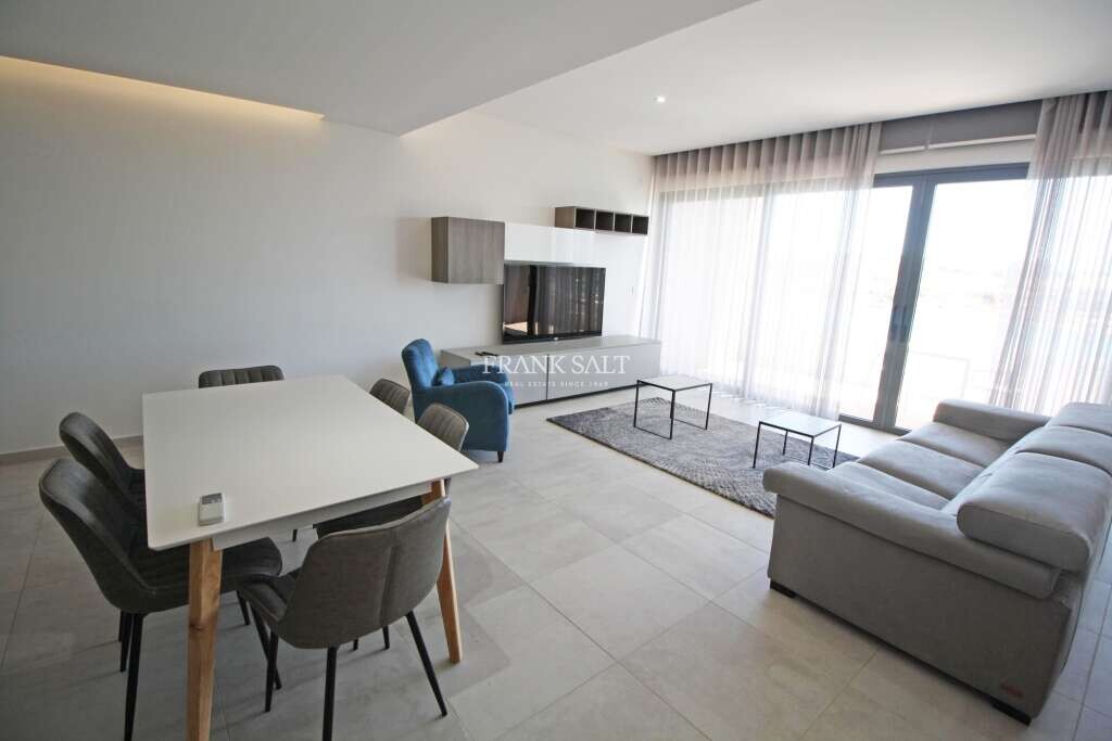 Квартира с 3 спальнями в Слима, Мальта № 9909