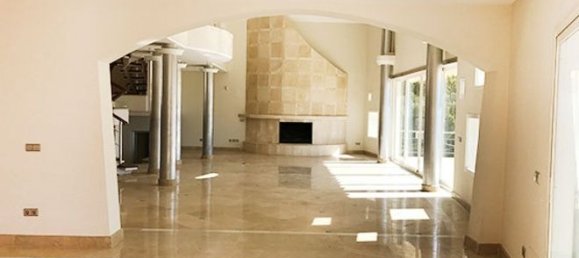 5 bedrooms House in Malaga, Spain No. 147507 6