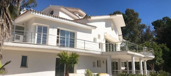5 bedrooms House in Malaga, Spain No. 147507 4