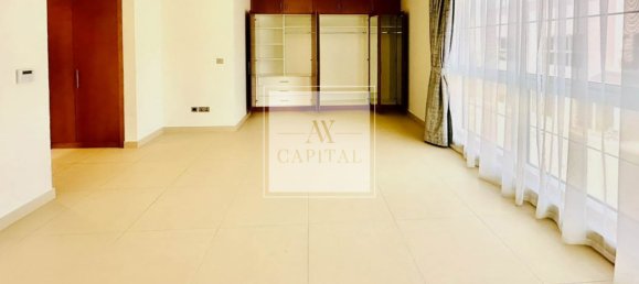 Villa T4 em Nadd Al Sheba, UAE N.º 52642 2