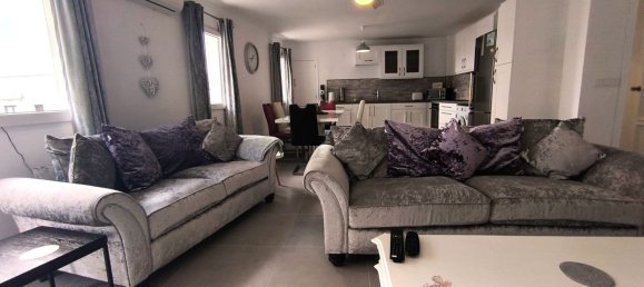 3 Schlafzimmer Wohnung in Alicante, Spain, Nr. 167943 4