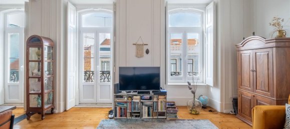 3 bedrooms Apartment in Lisbon, Portugal No. 97321 14