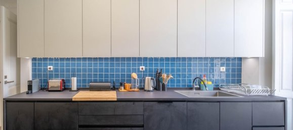 3 bedrooms Apartment in Lisbon, Portugal No. 97321 36