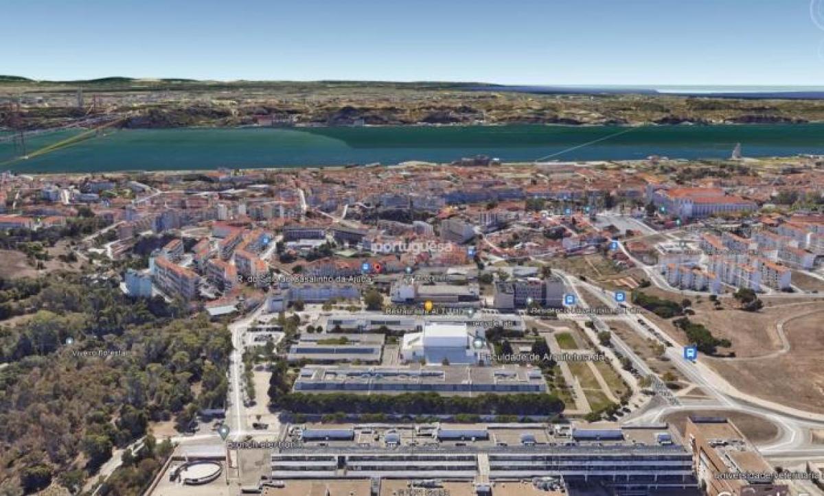  Land in Lisbon, Portugal No. 8997