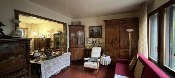 4 rooms House in Treviso, Italy No. 5699 2