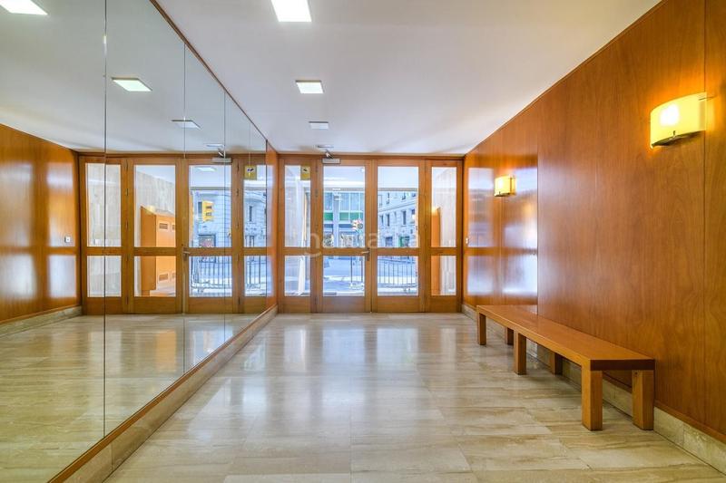 Bureau à Barcelona, Spain 479m² No. 196078