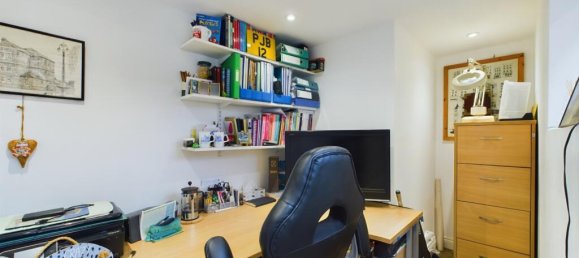 2 bedrooms Maisonette in Cobham, United Kingdom No. 13811 10