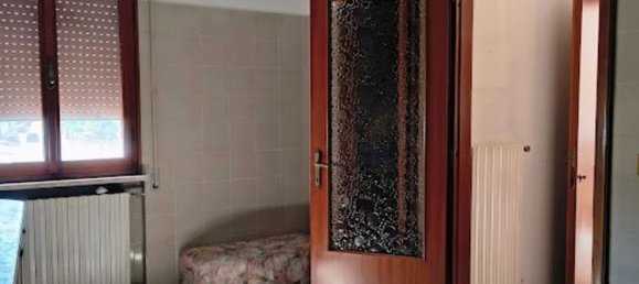 5 bedrooms Apartment in Ferrara, Italy No. 380736 7