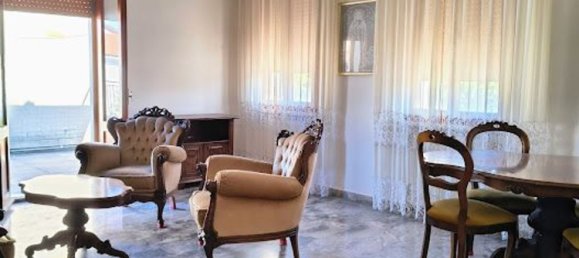 5 bedrooms Apartment in Ferrara, Italy No. 380736 9