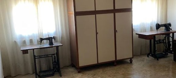 5 bedrooms Apartment in Ferrara, Italy No. 380736 25