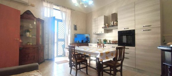 2 bedrooms Apartment in Catania, Italy No. 349408 2