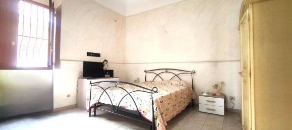 2 bedrooms Apartment in Catania, Italy No. 349408 4