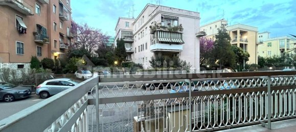 2 bedrooms Apartment in Rome, Italy No. 192390 22