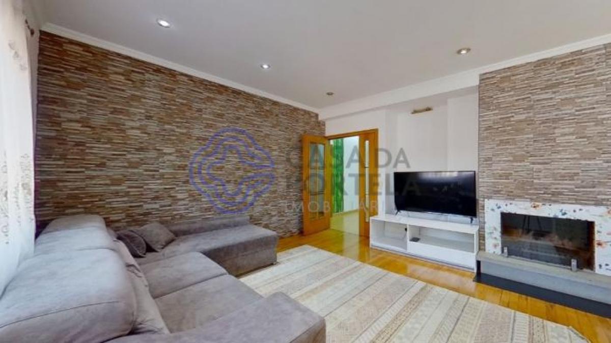 3 bedrooms Apartment in Vila Nova de Gaia, Portugal No. 4576