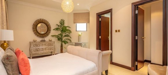 5 bedrooms Villa in Palm Jumeirah, UAE No. 2970 17