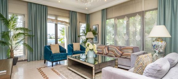 5 bedrooms Villa in Palm Jumeirah, UAE No. 2970 4