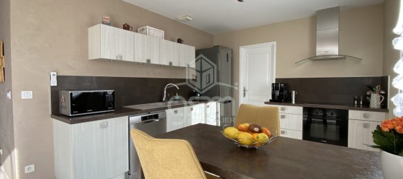 3 Schlafzimmer Haus in Esvres, France, Nr. 159106 19