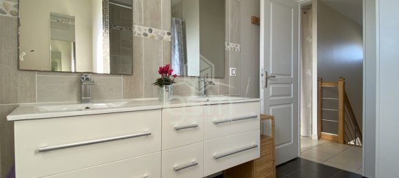 3 Schlafzimmer Haus in Esvres, France, Nr. 159106 28