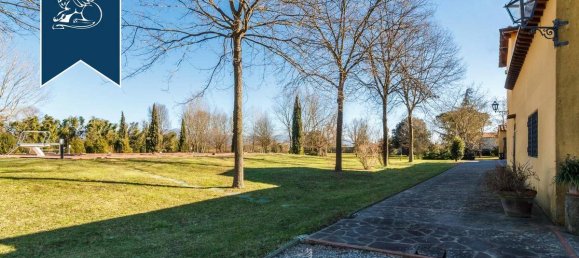 3 bedrooms Hotel in Prato, Italy No. 55019 16