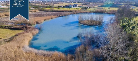 3 bedrooms Hotel in Prato, Italy No. 55019 27