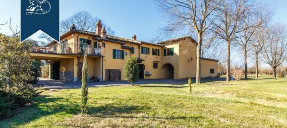 3 bedrooms Hotel in Prato, Italy No. 55019 13