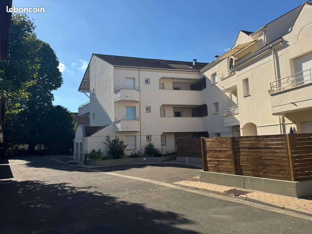 Apartamento T2 em Voisins-le-Bretonneux, France N.º 302667
