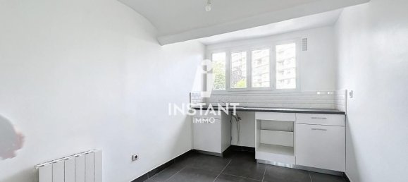 1 bedroom Apartment in Creteil, France No. 176338 11