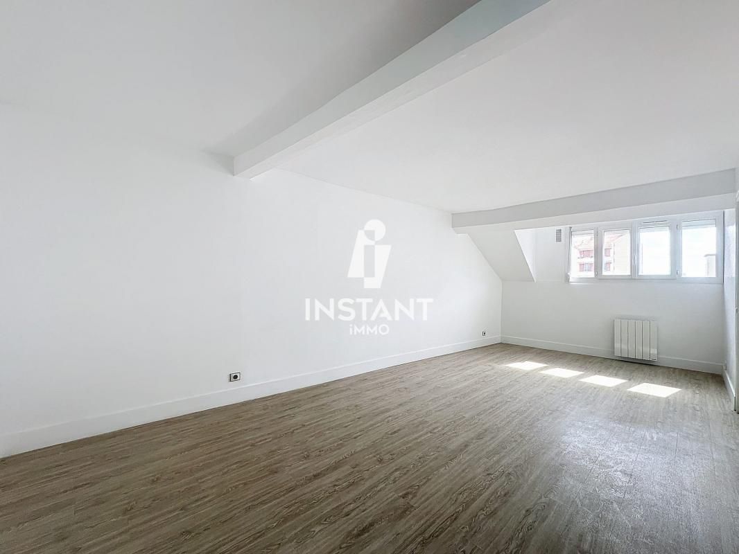 1 bedroom Apartment in Creteil, France No. 176338