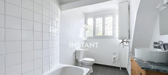 1 bedroom Apartment in Creteil, France No. 176338 2