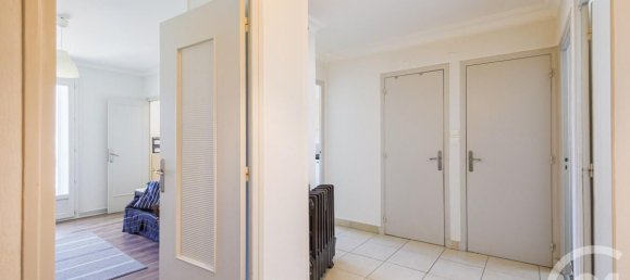 2 chambres Appartement à Grenoble, France No. 201827 3