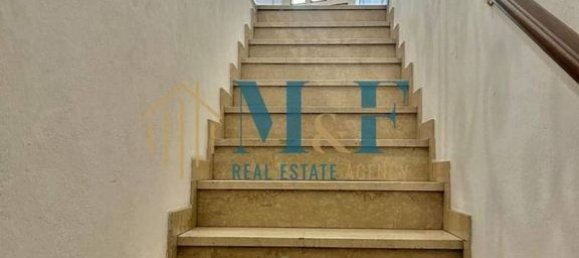 5 bedrooms Villa in Segrate, Italy No. 332120 19