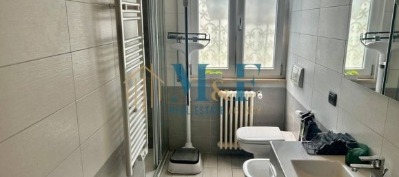 5 bedrooms Villa in Segrate, Italy No. 332120 17