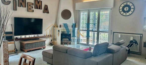 5 bedrooms Villa in Segrate, Italy No. 332120 8