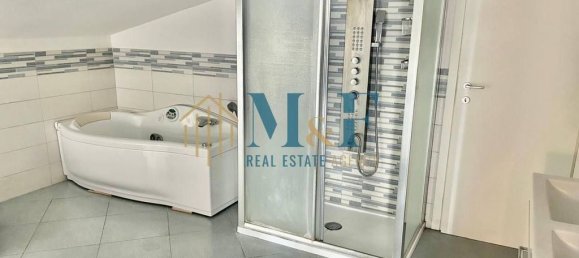 5 bedrooms Villa in Segrate, Italy No. 332120 28