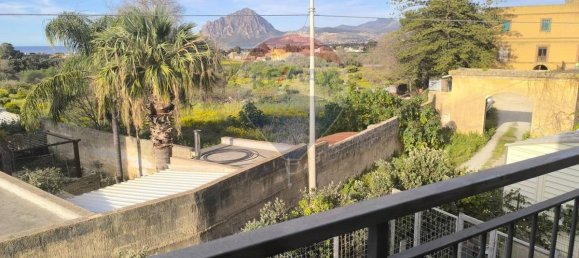 4 Schlafzimmer Villa in Valderice, Italy, Nr. 320330 38