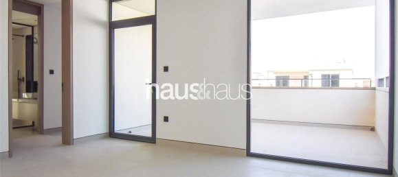 Villa T4 em Tilal Al Ghaf, UAE N.º 98848 6