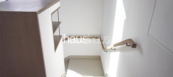 Villa T4 em Tilal Al Ghaf, UAE N.º 98848 13