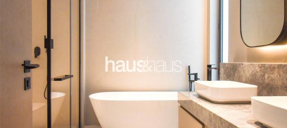 Villa T4 em Tilal Al Ghaf, UAE N.º 98848 11