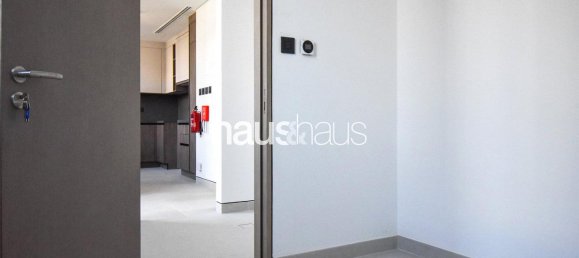 Villa T4 em Tilal Al Ghaf, UAE N.º 98848 16