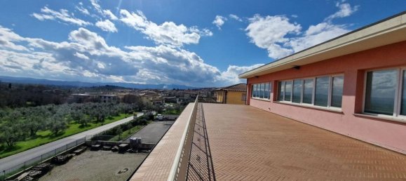 784m² Commercial property in Loro Ciuffenna, Italy No. 371554 15