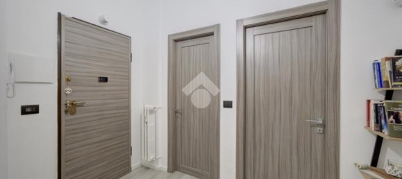 Apartamento de 2 dormitorios en Turin, Italy No. 315697 14
