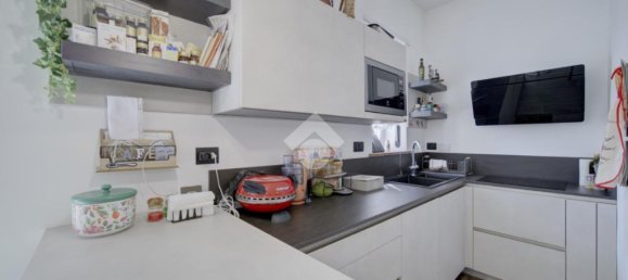 Apartamento de 2 dormitorios en Turin, Italy No. 315697 4