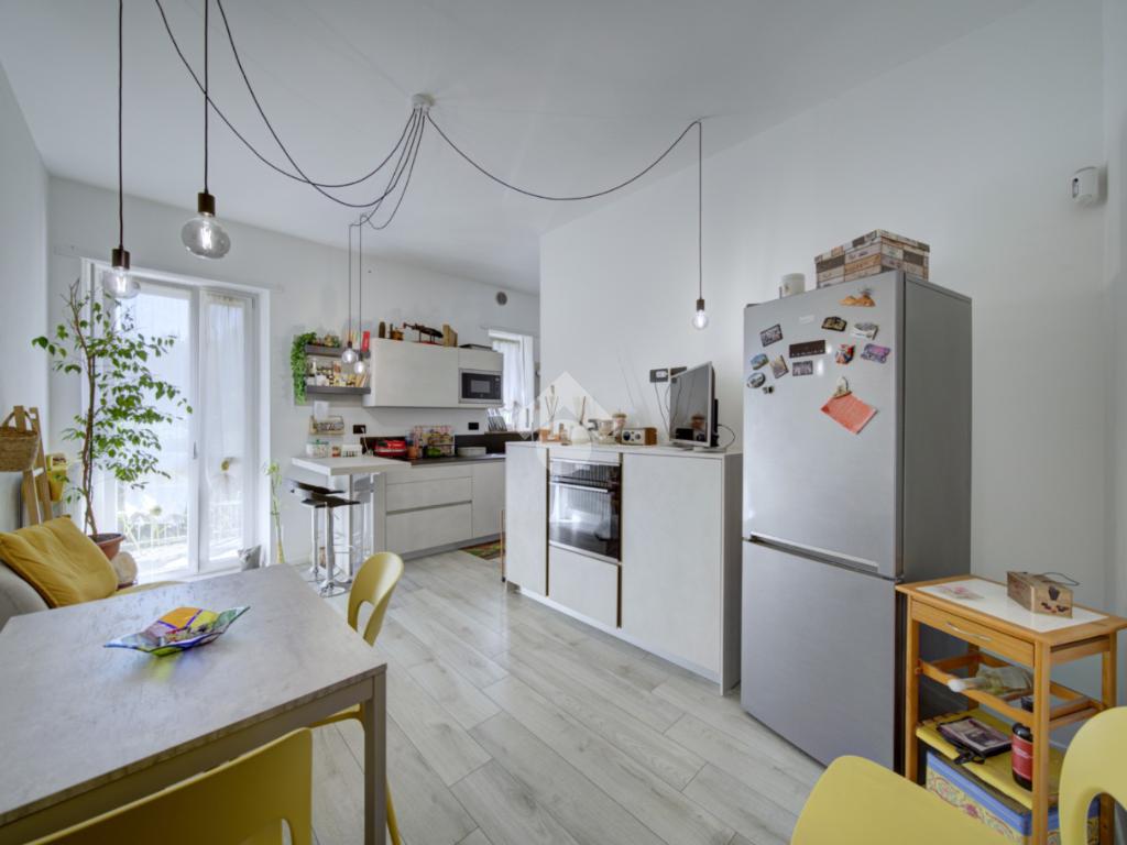 Apartamento de 2 dormitorios en Turin, Italy No. 315697