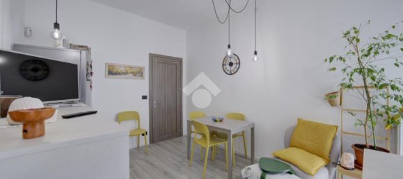 Apartamento de 2 dormitorios en Turin, Italy No. 315697 3