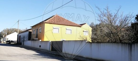 3 bedrooms House in Aljubarrota, Portugal No. 178654 3