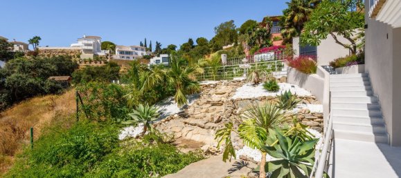 7 bedrooms House in Marbella, Spain No. 33837 16