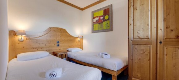 Apartamento de 2 dormitorios en Tignes, France No. 285034 7